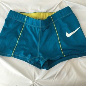 NIKE Short Spandex small